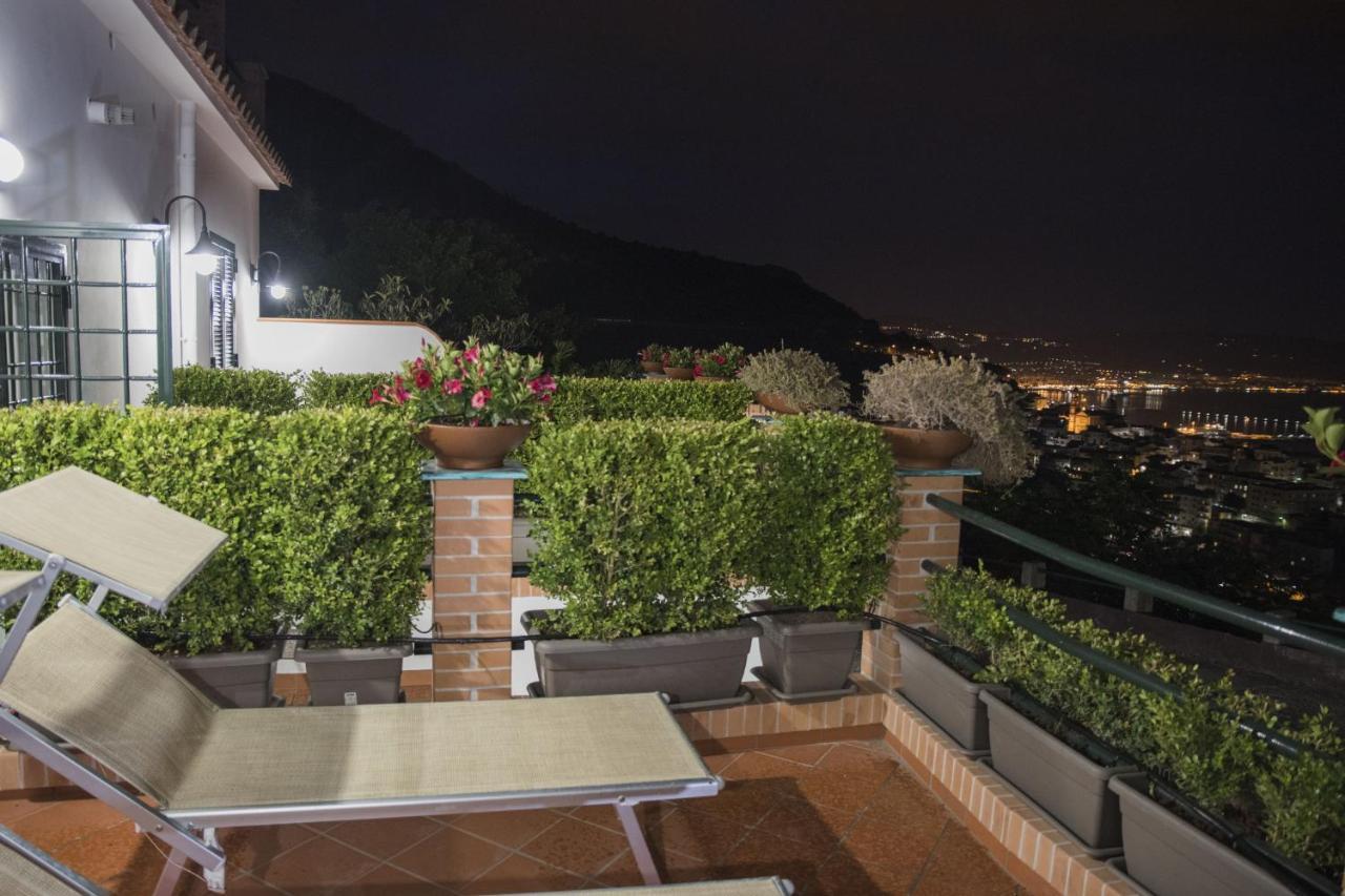 Bed and Breakfast L'Incanto Amalfi Coast Vietri sul Mare Екстер'єр фото